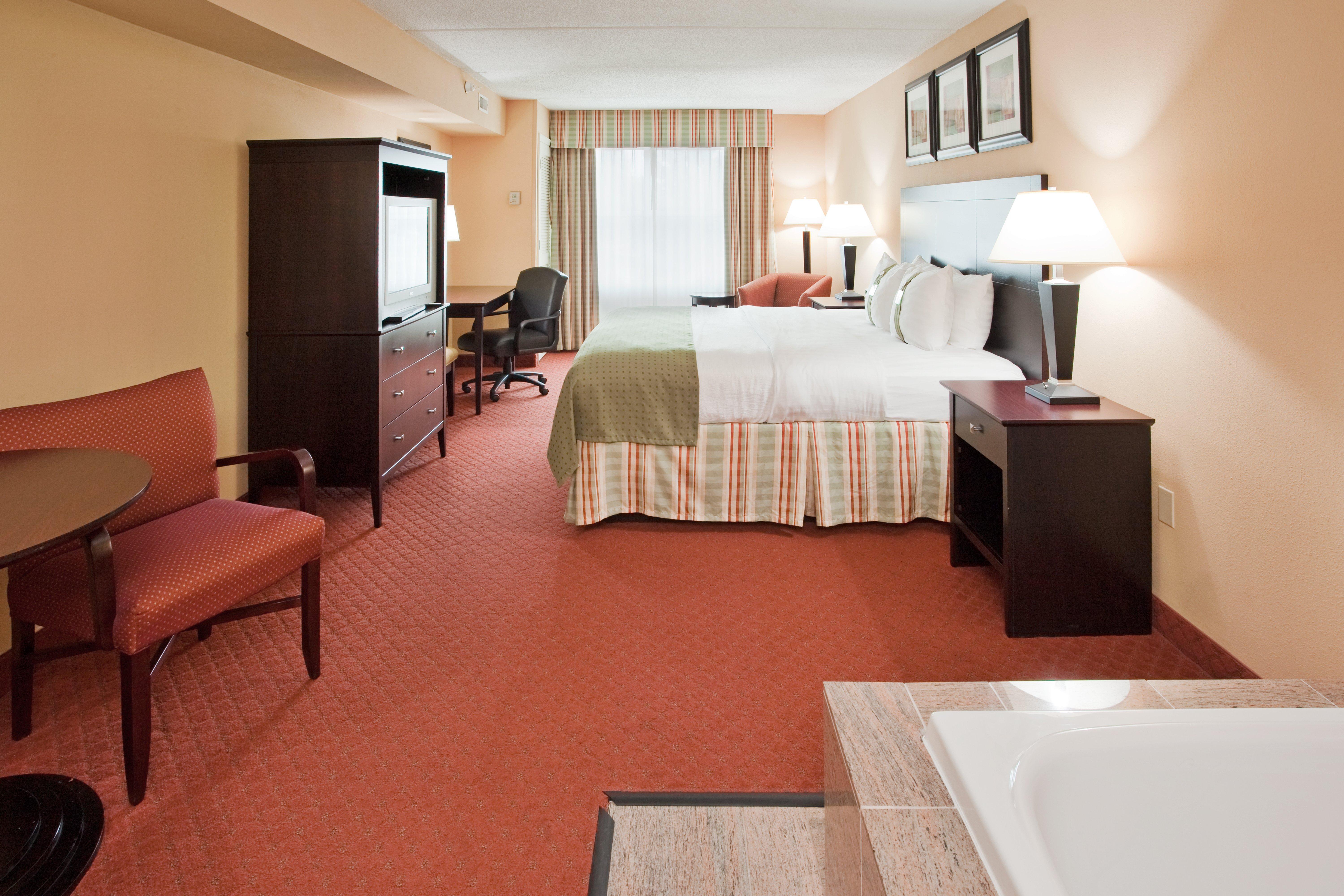 Holiday Inn Martinsburg By Ihg Room photo