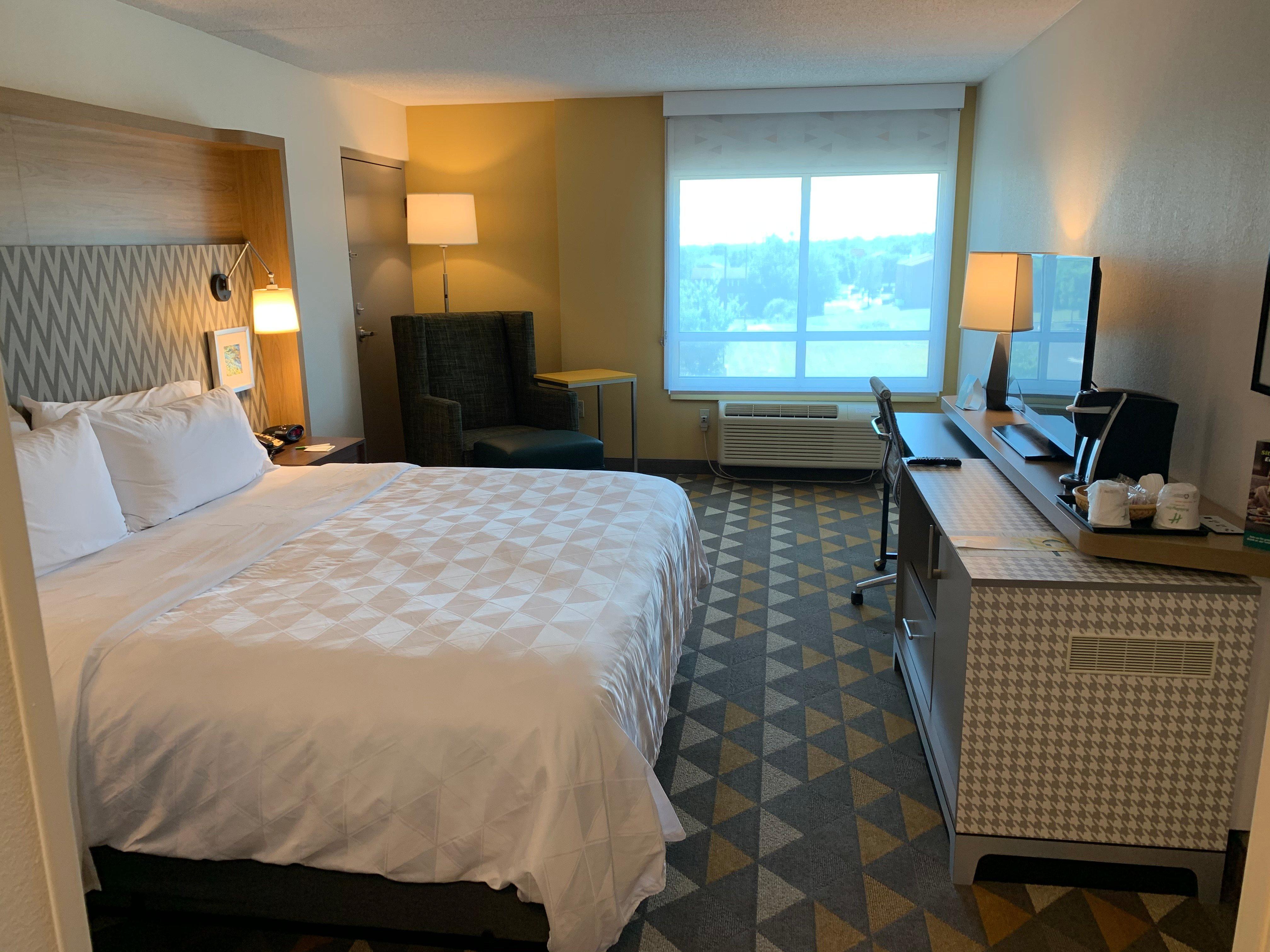 Holiday Inn Martinsburg By Ihg Exterior photo