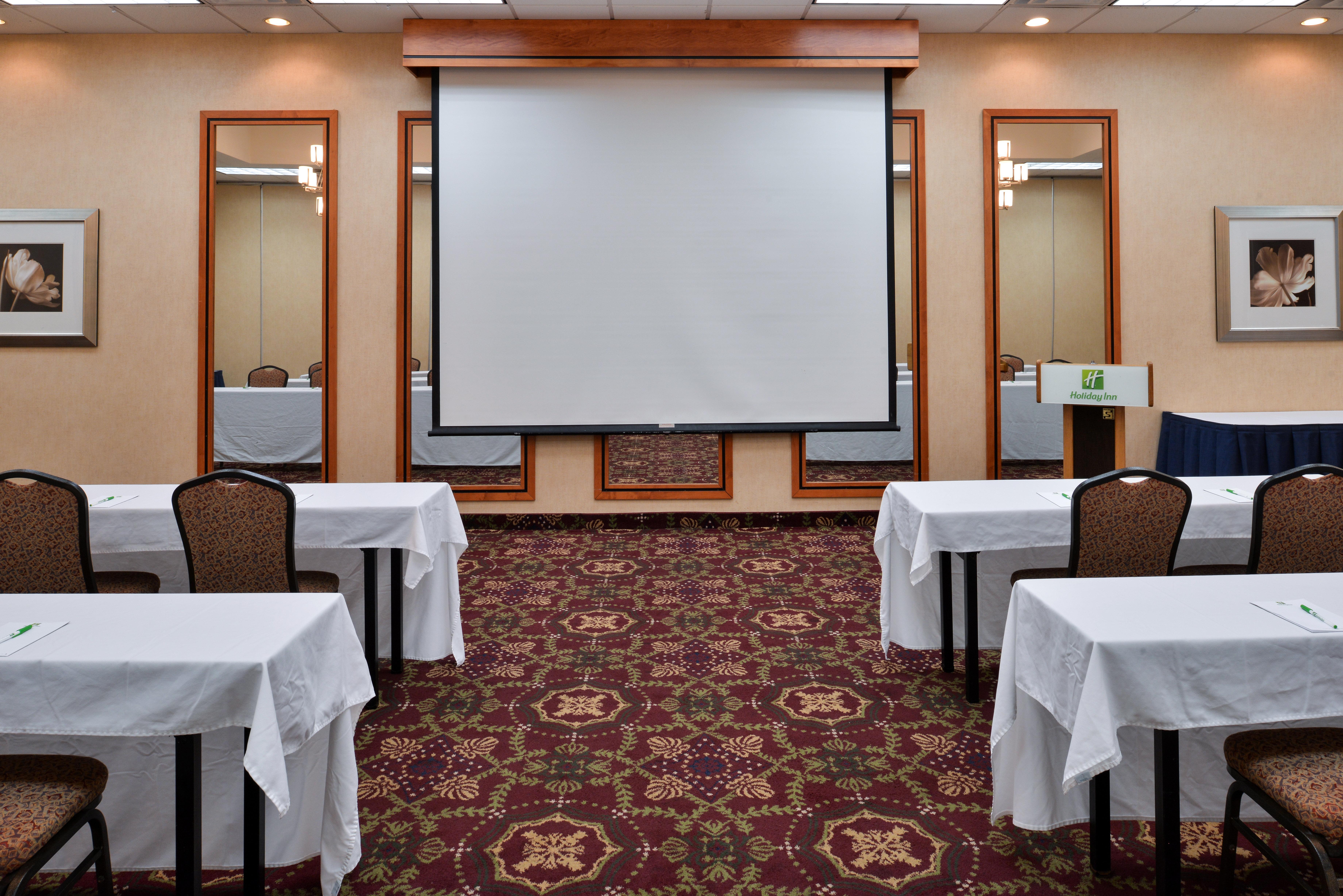 Holiday Inn Martinsburg By Ihg Exterior photo