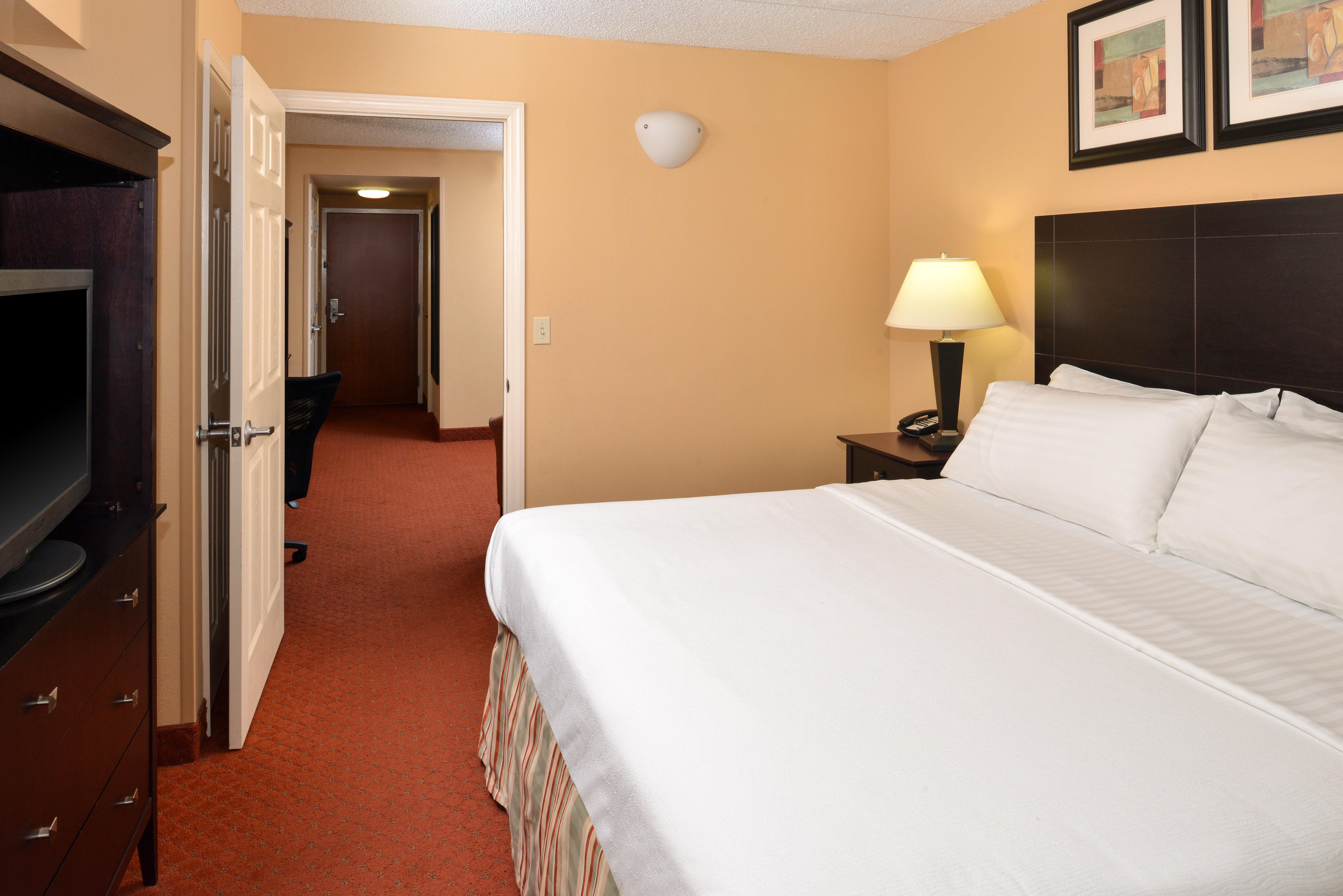 Holiday Inn Martinsburg By Ihg Exterior photo